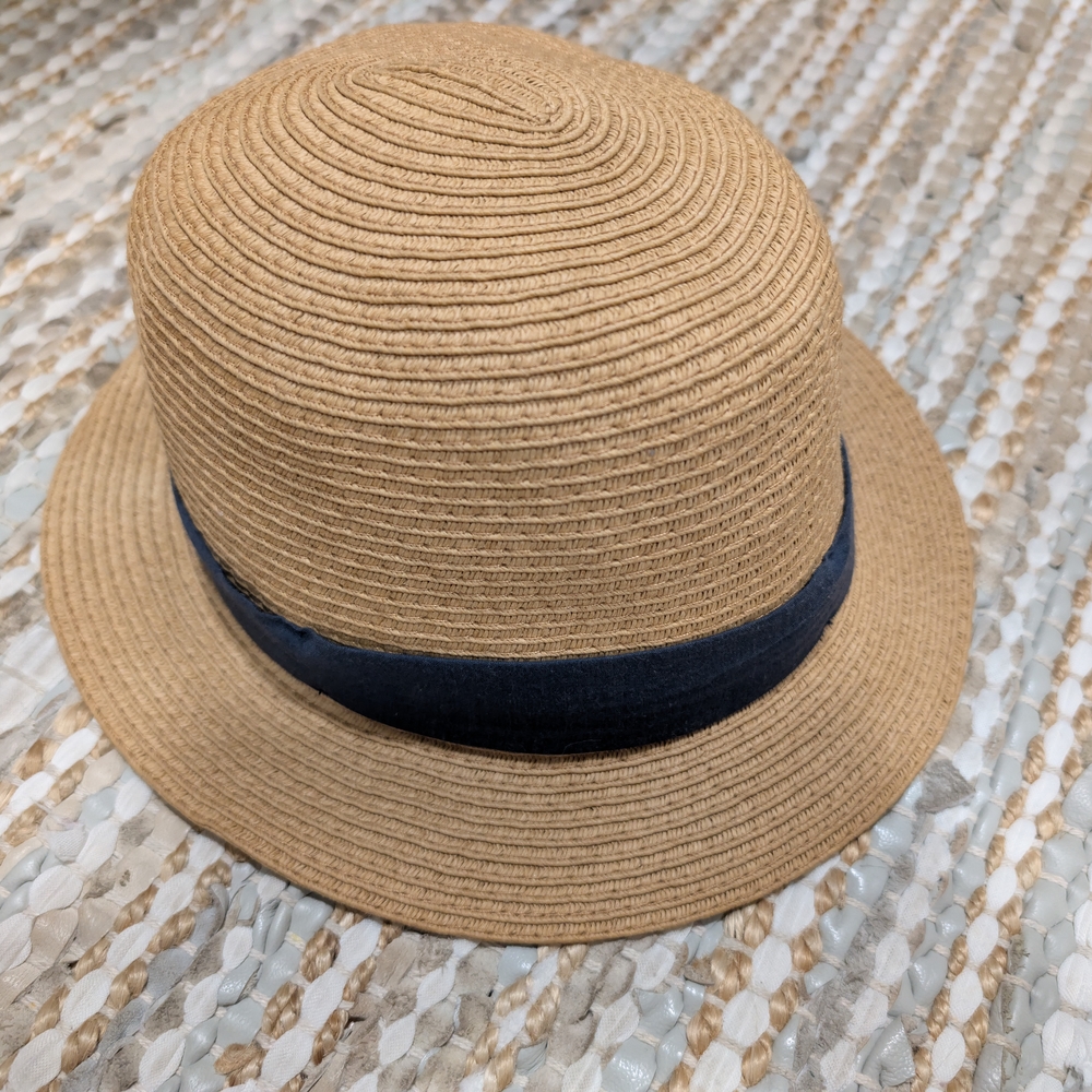 Stylish Tan Women's Straw SunHat with Navy Band